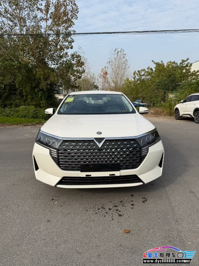 抵押车出售25年启辰D60轿车