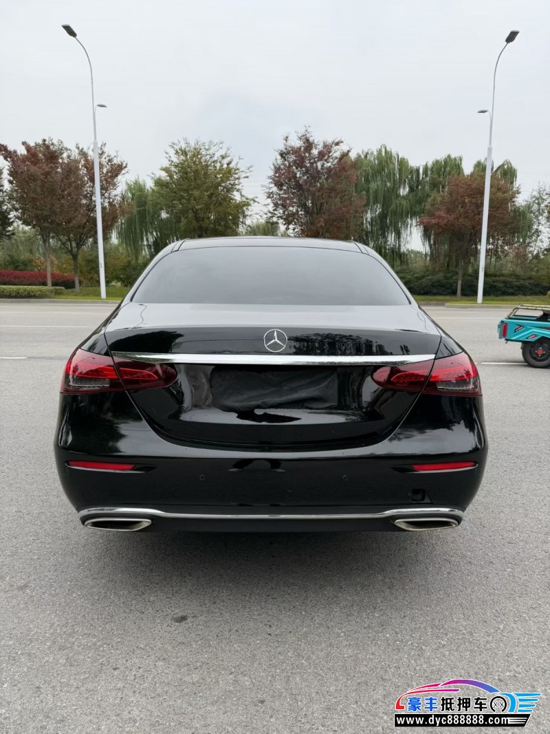 19年奔驰E轿车抵押车出售