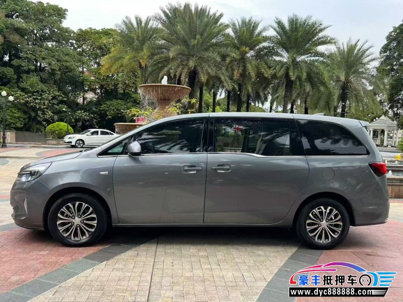 21年别克GL8轿车抵押车出售