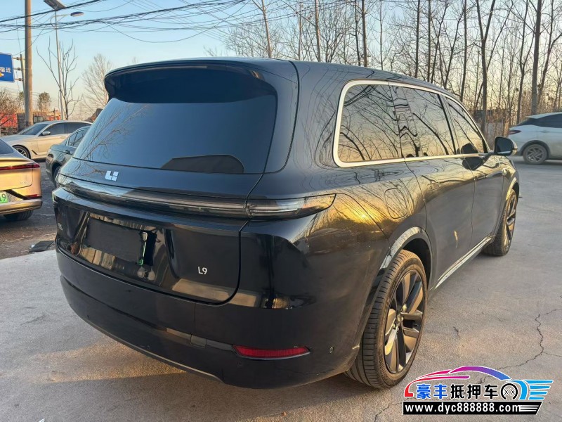 23年理想L9轿车抵押车出售