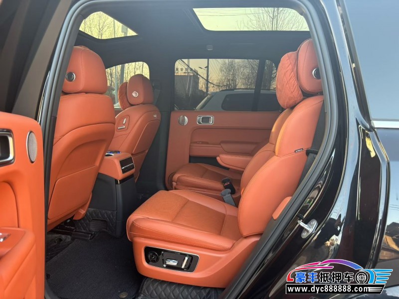 23年理想L9轿车抵押车出售