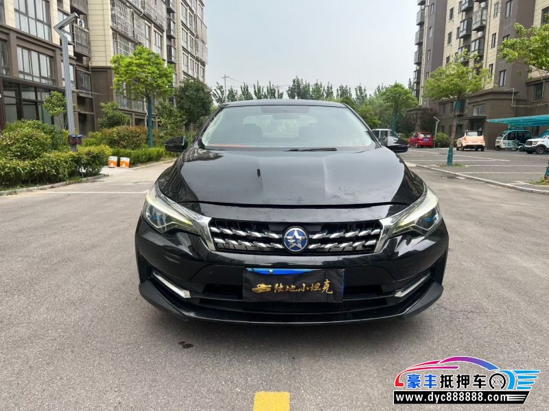 抵押车出售18年启辰D60轿车