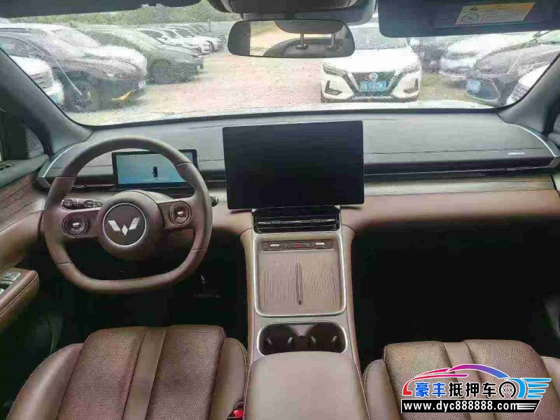 25年五菱星光轿车抵押车出售