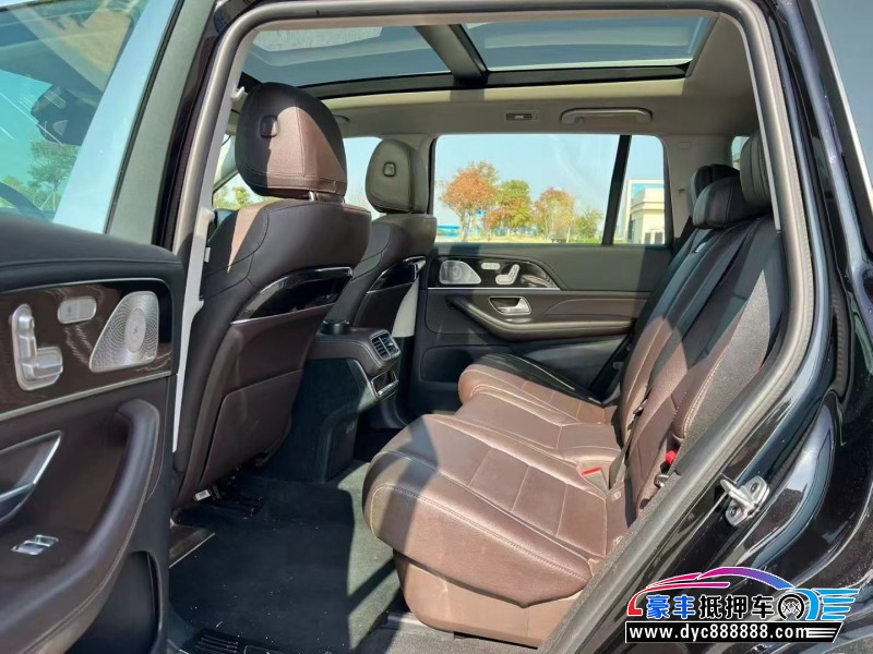 21年奔驰GLS轿车抵押车出售