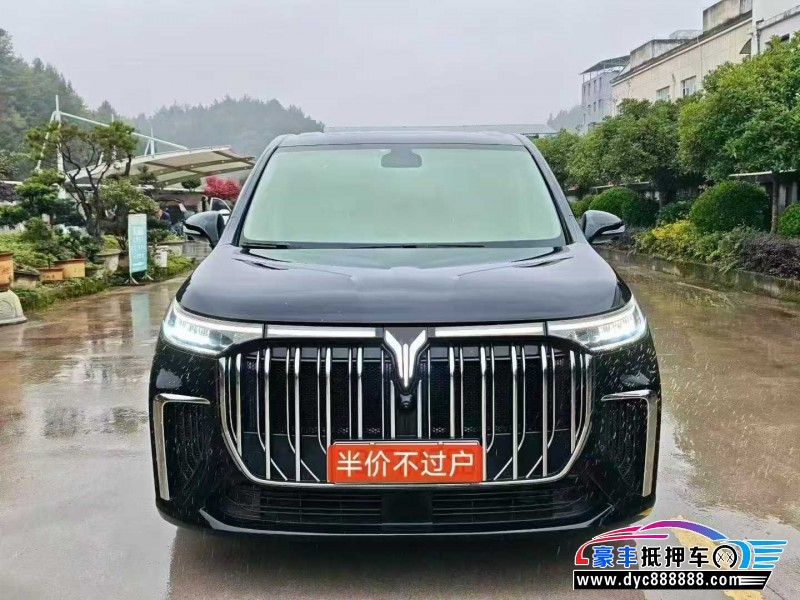 24年岚图梦想家轿车抵押车出售