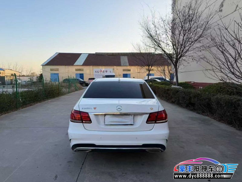 15年奔驰E轿车抵押车出售