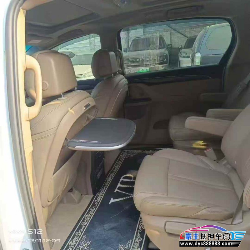 21年别克GL8轿车抵押车出售