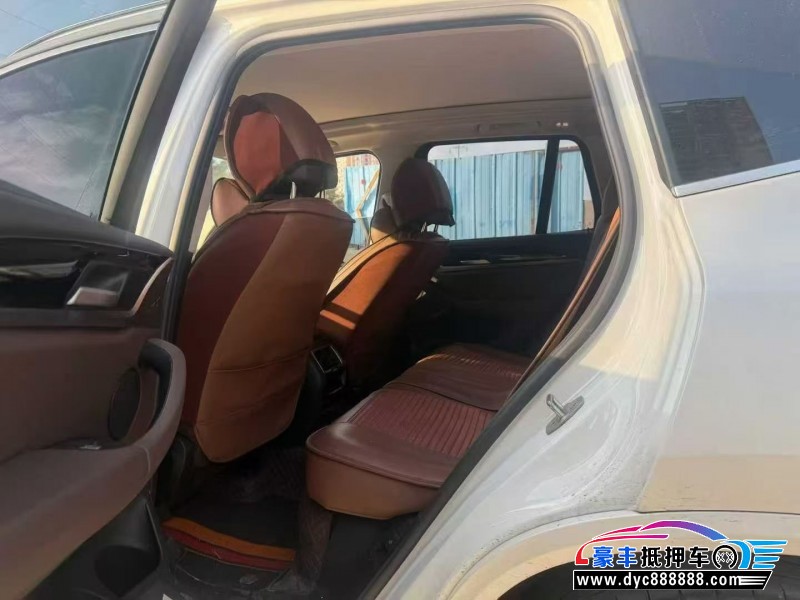 23年宝马X3轿车抵押车出售