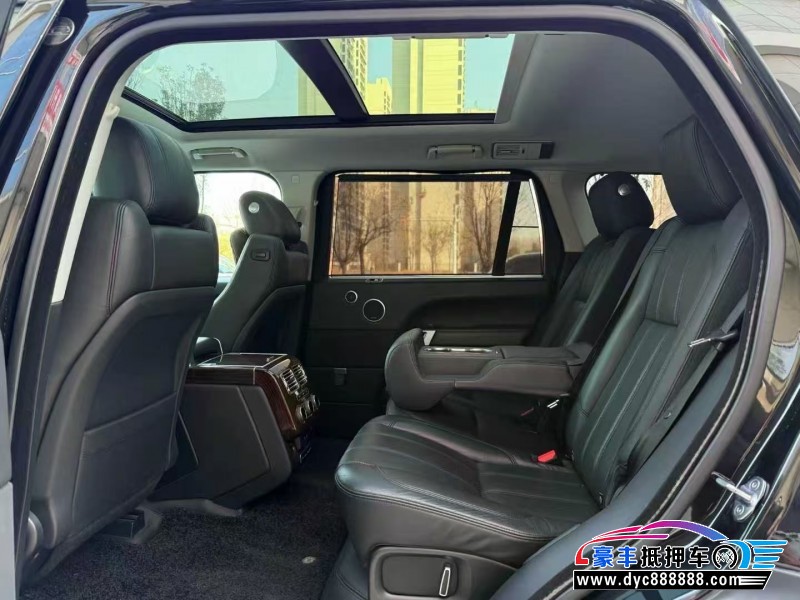 17年路虎揽胜行政轿车抵押车出售