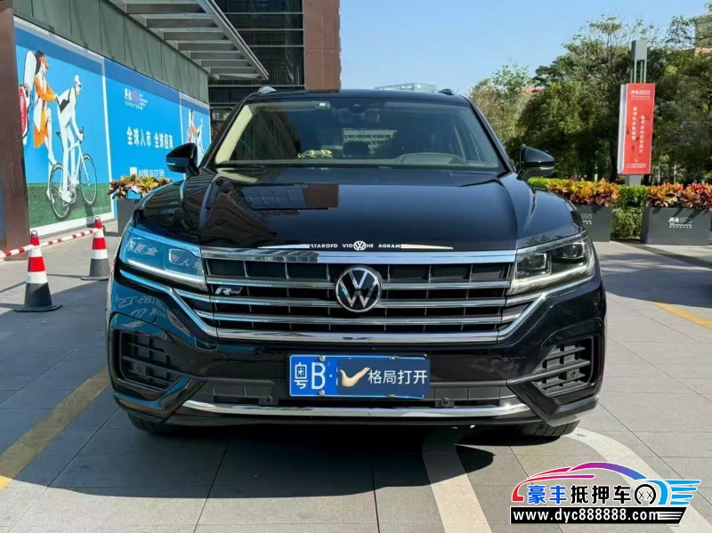 21年大众途锐轿车抵押车出售