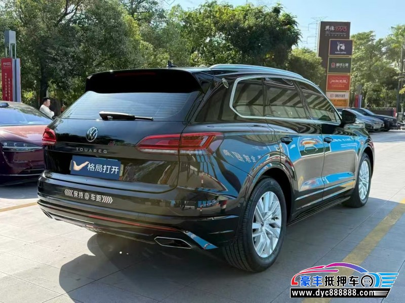 21年大众途锐轿车抵押车出售