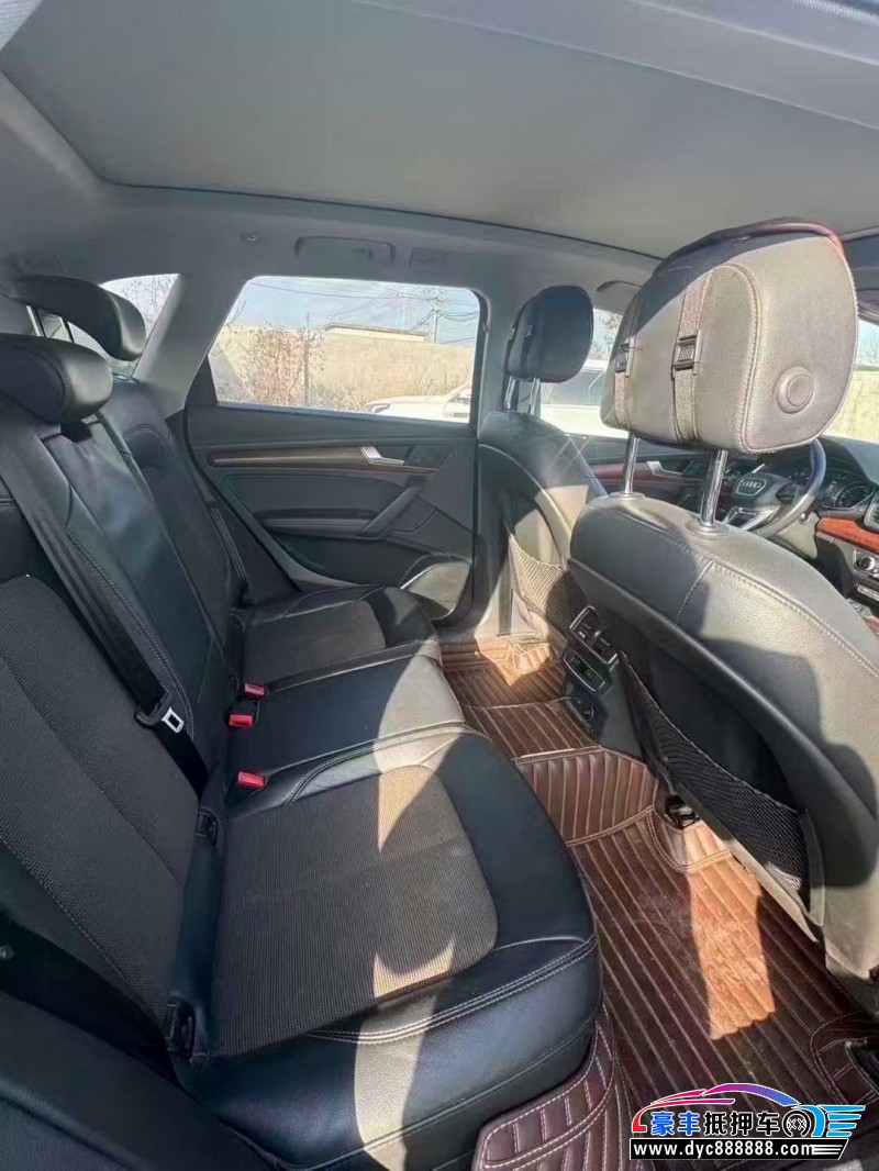 20年奥迪Q5SUV抵押车出售