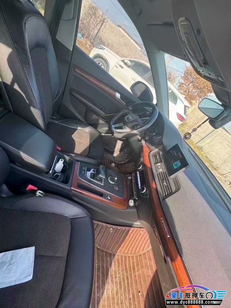 20年奥迪Q5SUV抵押车出售