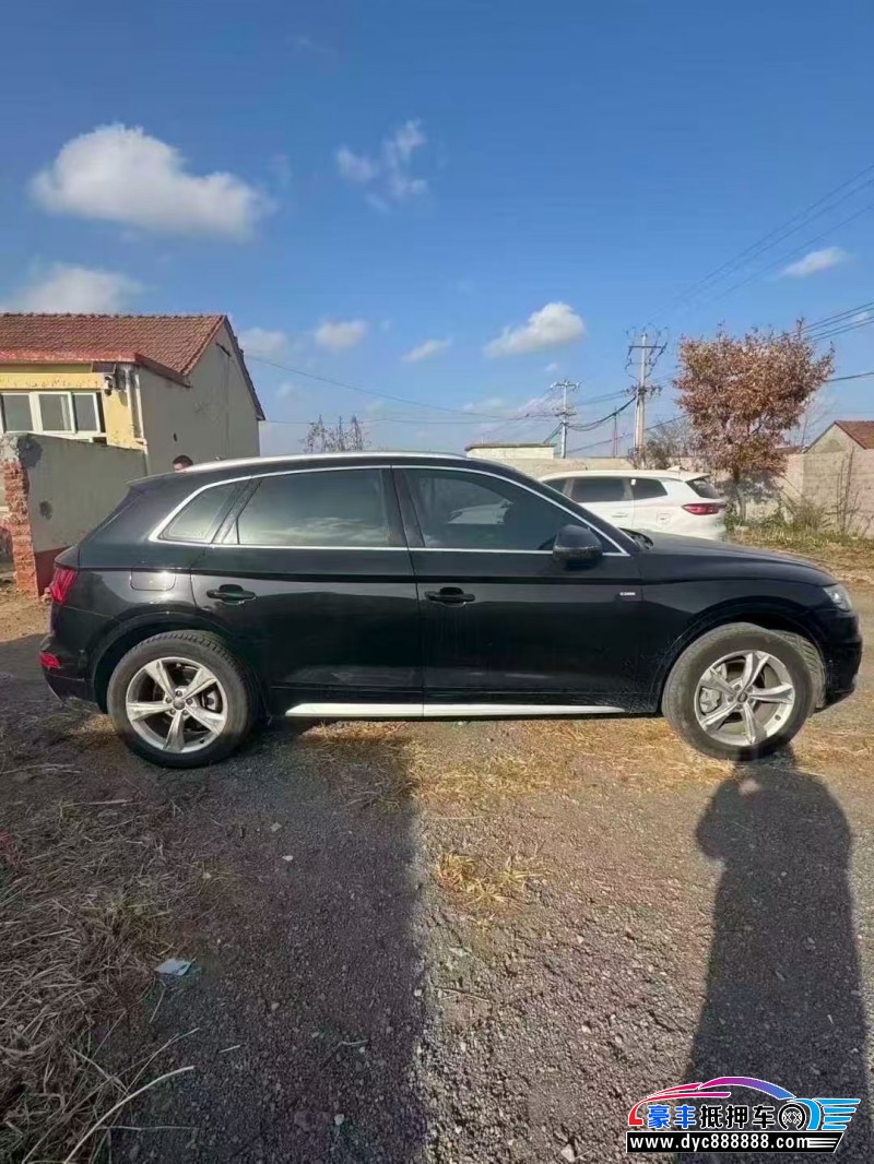 20年奥迪Q5SUV抵押车出售