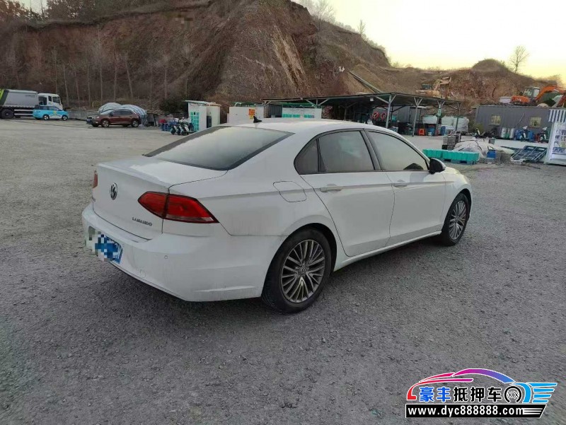 17年大众凌渡轿车抵押车出售