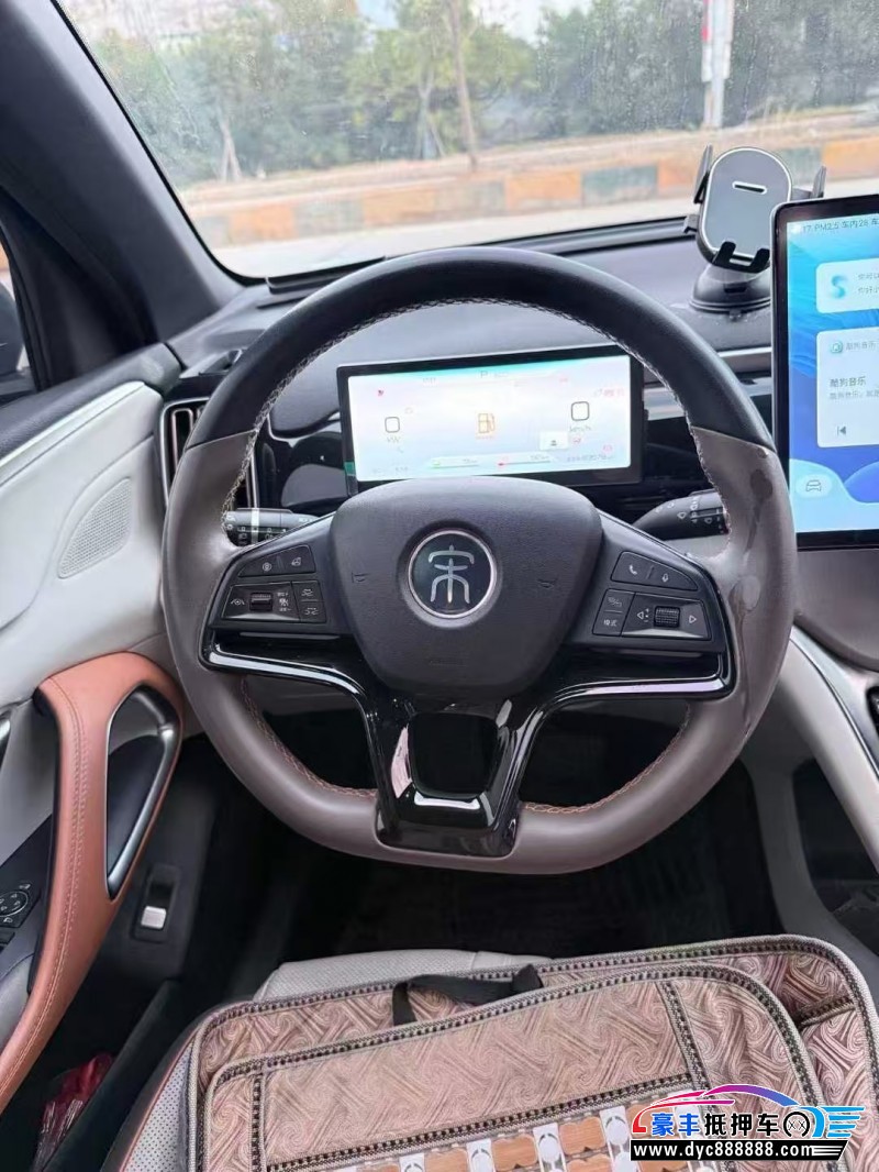 23年比亚迪宋轿车抵押车出售