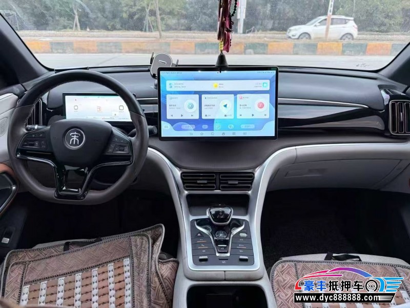 23年比亚迪宋轿车抵押车出售