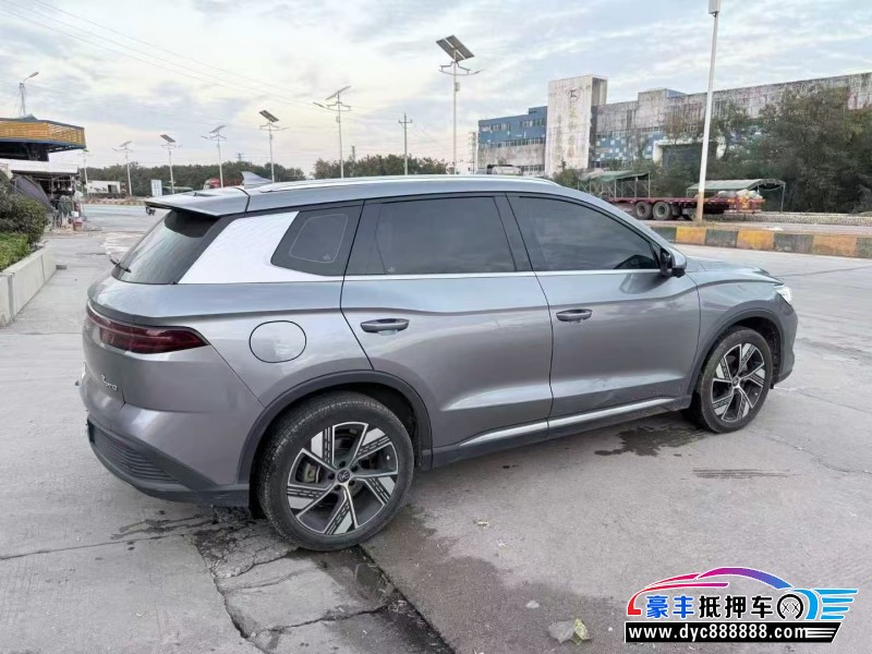 23年比亚迪宋轿车抵押车出售