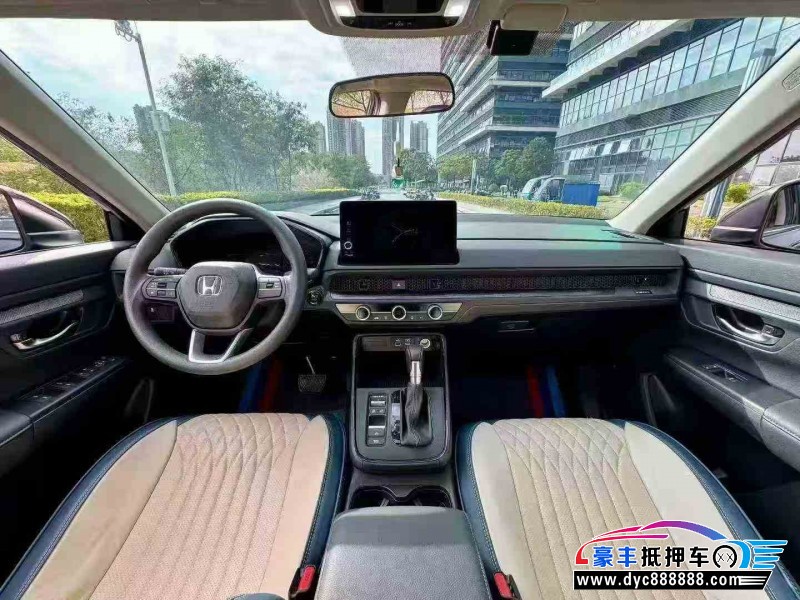 25年本田CR-V轿车抵押车出售