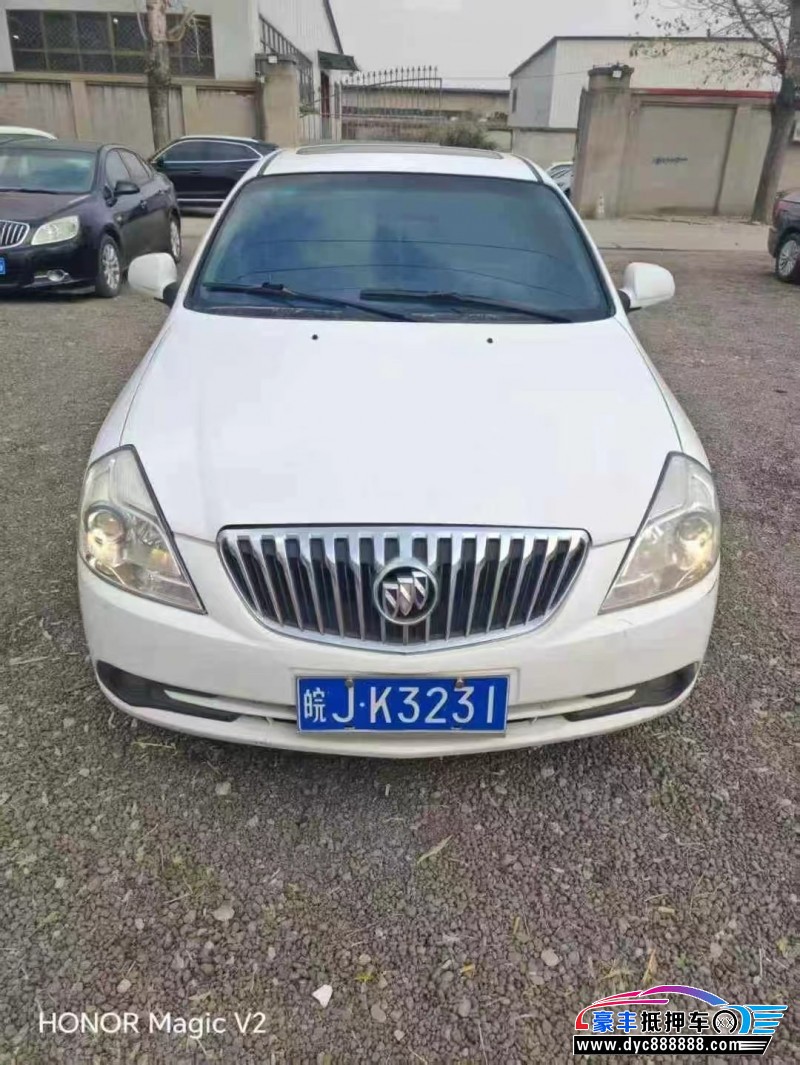 14年别克凯越轿车抵押车出售