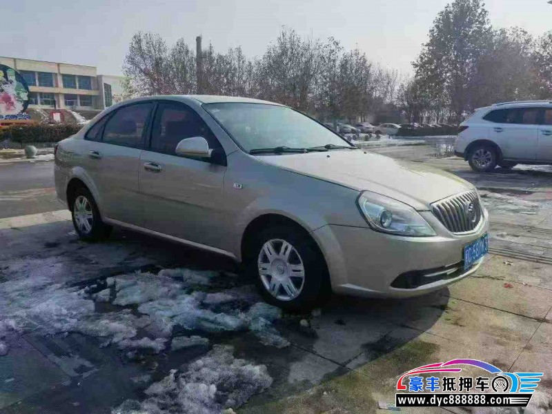 25年别克凯越轿车抵押车出售