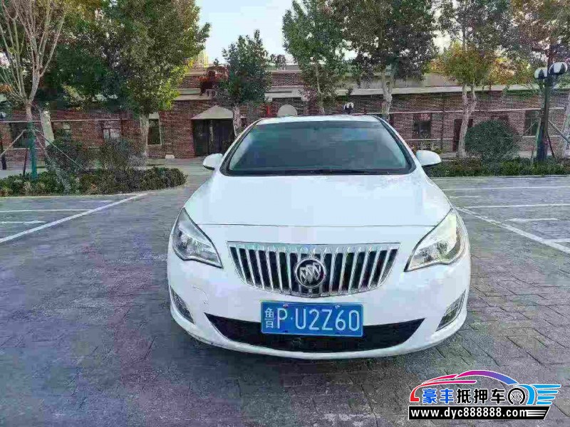 抵押车出售14年别克英朗轿车