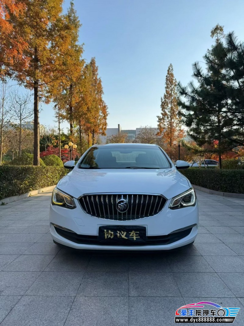 抵押车出售15年别克英朗轿车