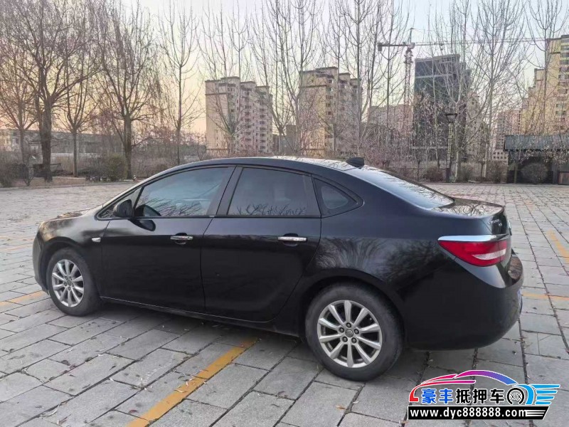 15年别克英朗轿车抵押车出售