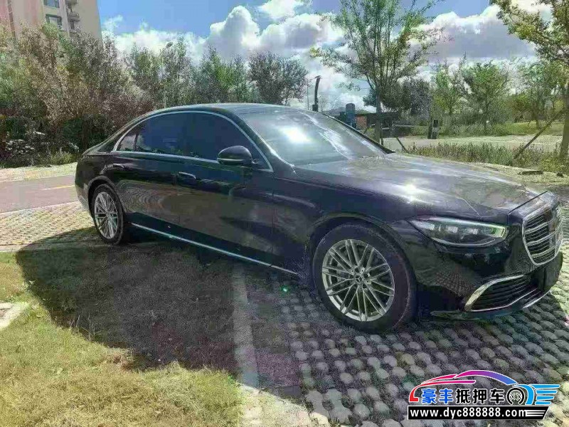 22年奔驰S轿车抵押车出售