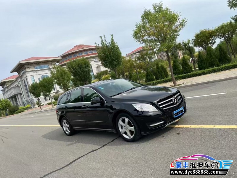 14年奔驰R轿车抵押车出售