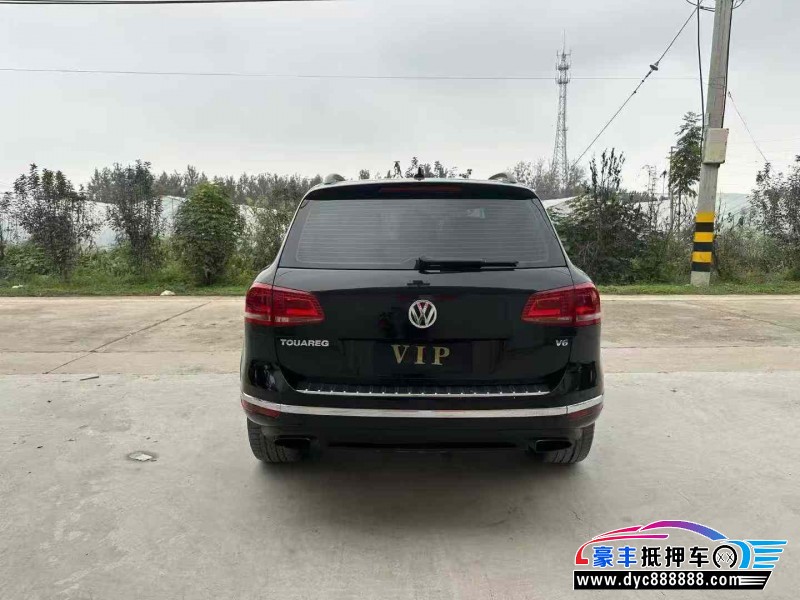 18年大众途锐轿车抵押车出售