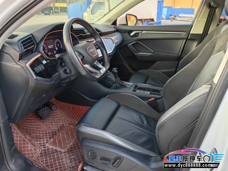 21年奥迪Q3轿车抵押车出售