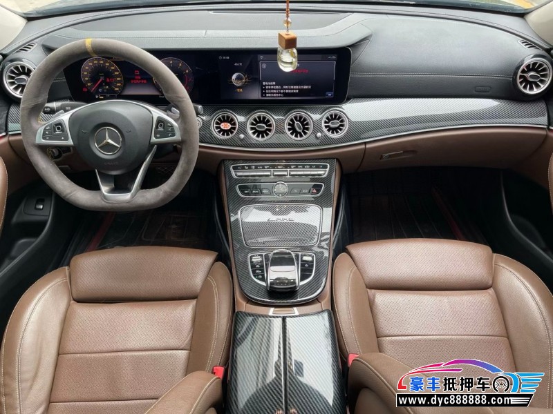 18年奔驰E轿车抵押车出售