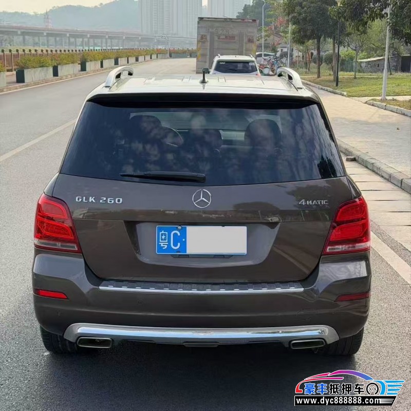 15年奔驰GLK轿车抵押车出售