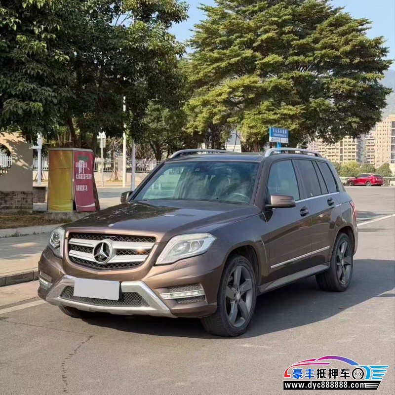 15年奔驰GLK轿车抵押车出售