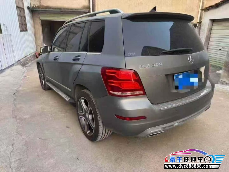 15年奔驰GLK轿车抵押车出售
