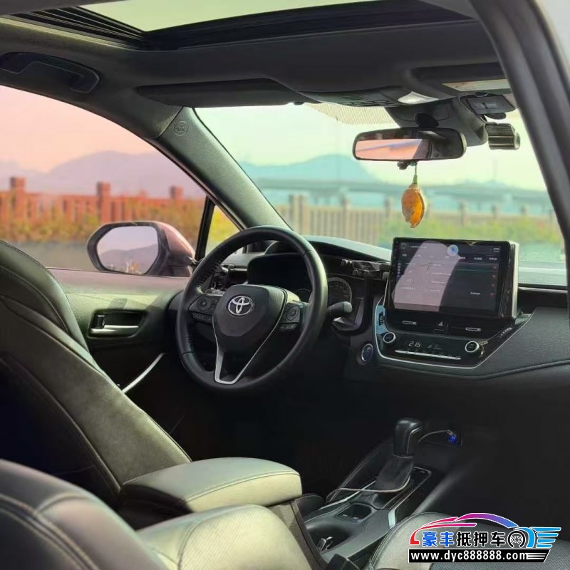 19年丰田雷凌轿车抵押车出售