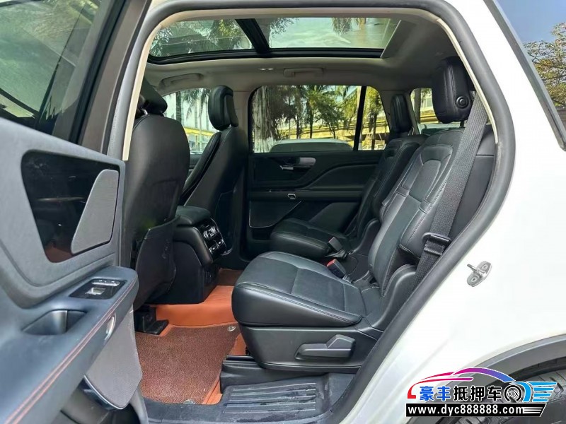 21年林肯飞行家轿车抵押车出售