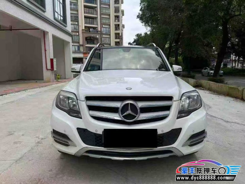 抵押车出售14年奔驰GLK轿车