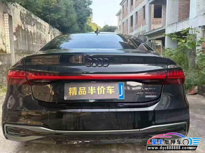 25年奥迪A7轿车抵押车出售