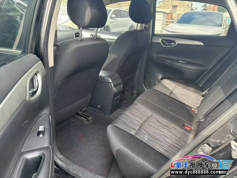 23年日产轩逸轿车抵押车出售