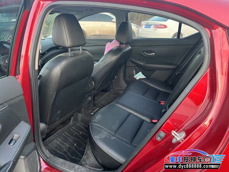 22年日产轩逸轿车抵押车出售