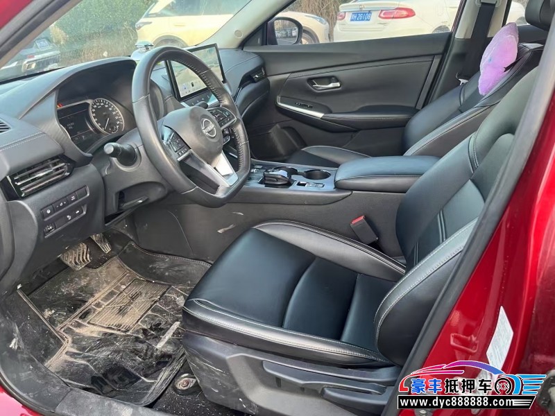 22年日产轩逸轿车抵押车出售