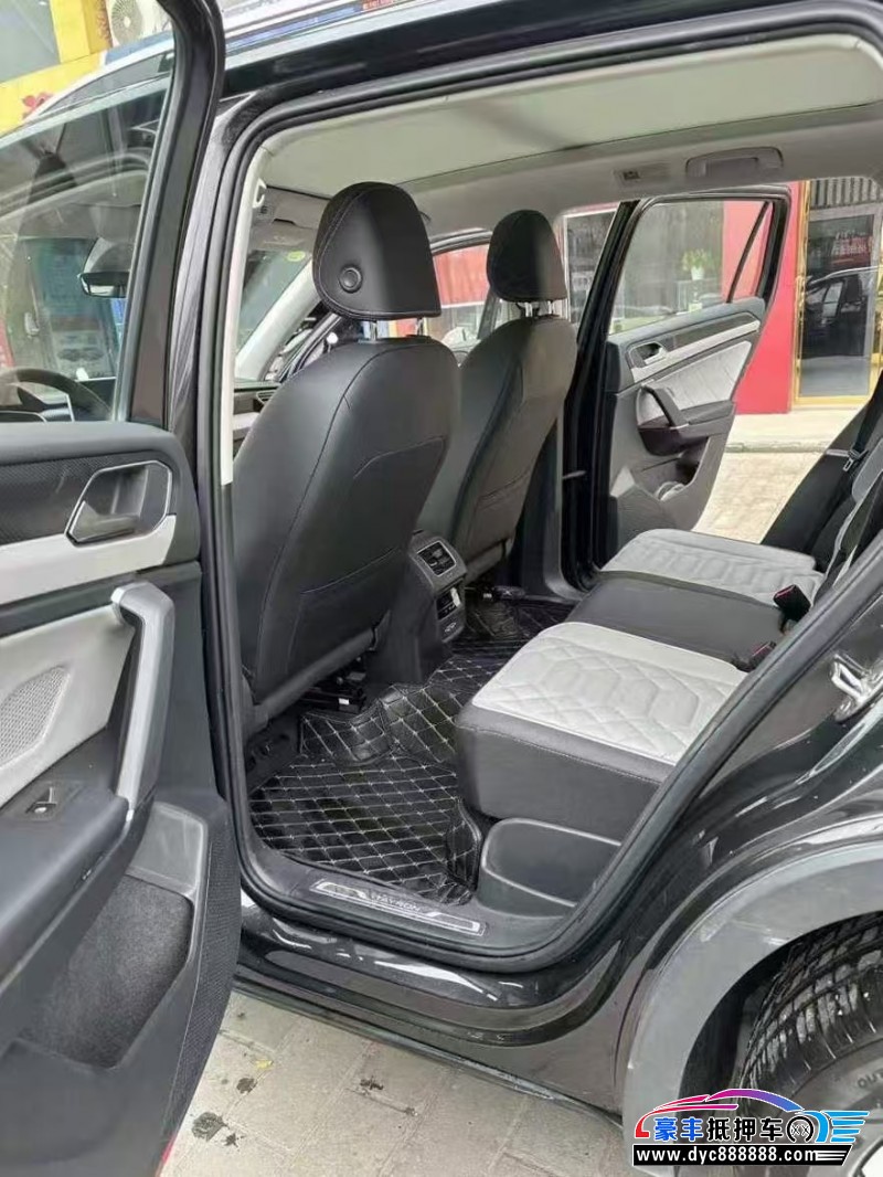 25年大众探岳轿车抵押车出售