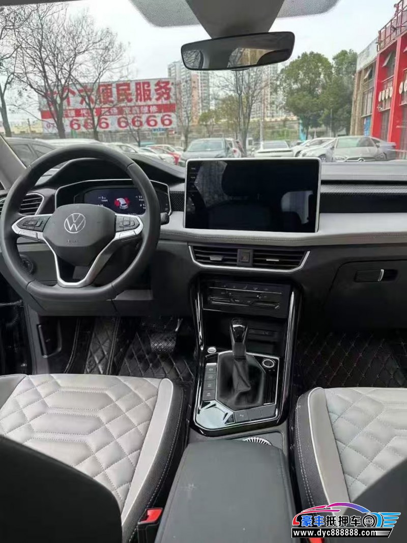 25年大众探岳轿车抵押车出售