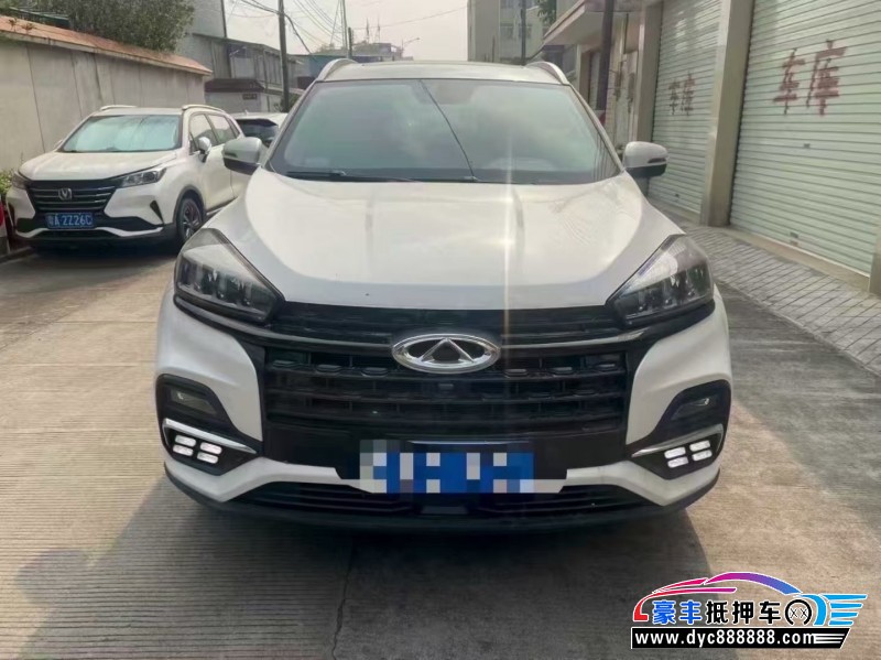 抵押车出售24年奇瑞瑞虎8轿车