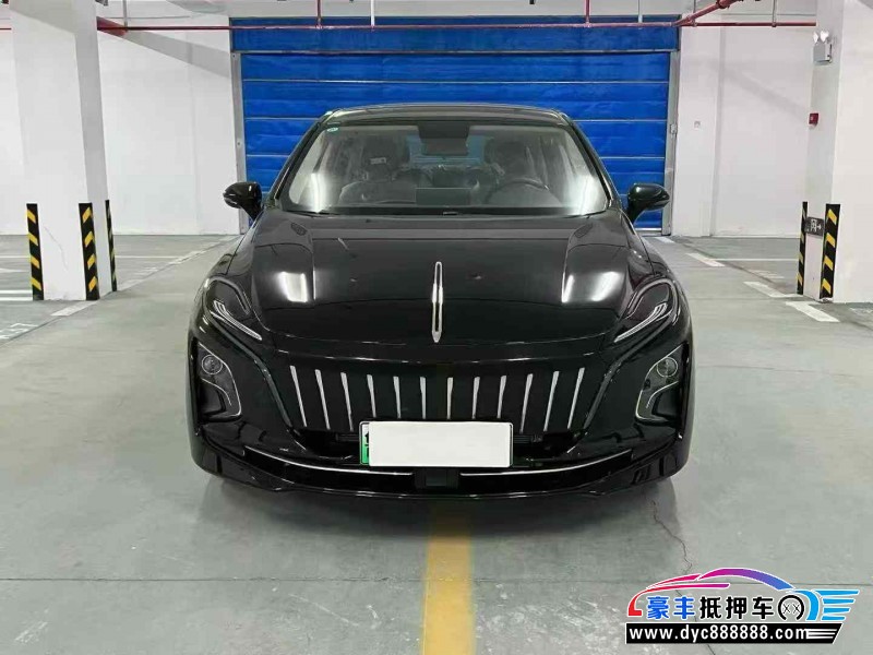 25年红旗EQM5轿车抵押车出售