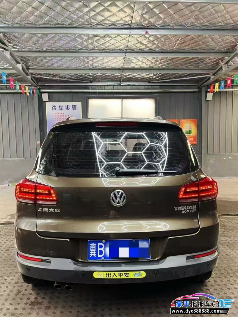 16年大众途观轿车抵押车出售