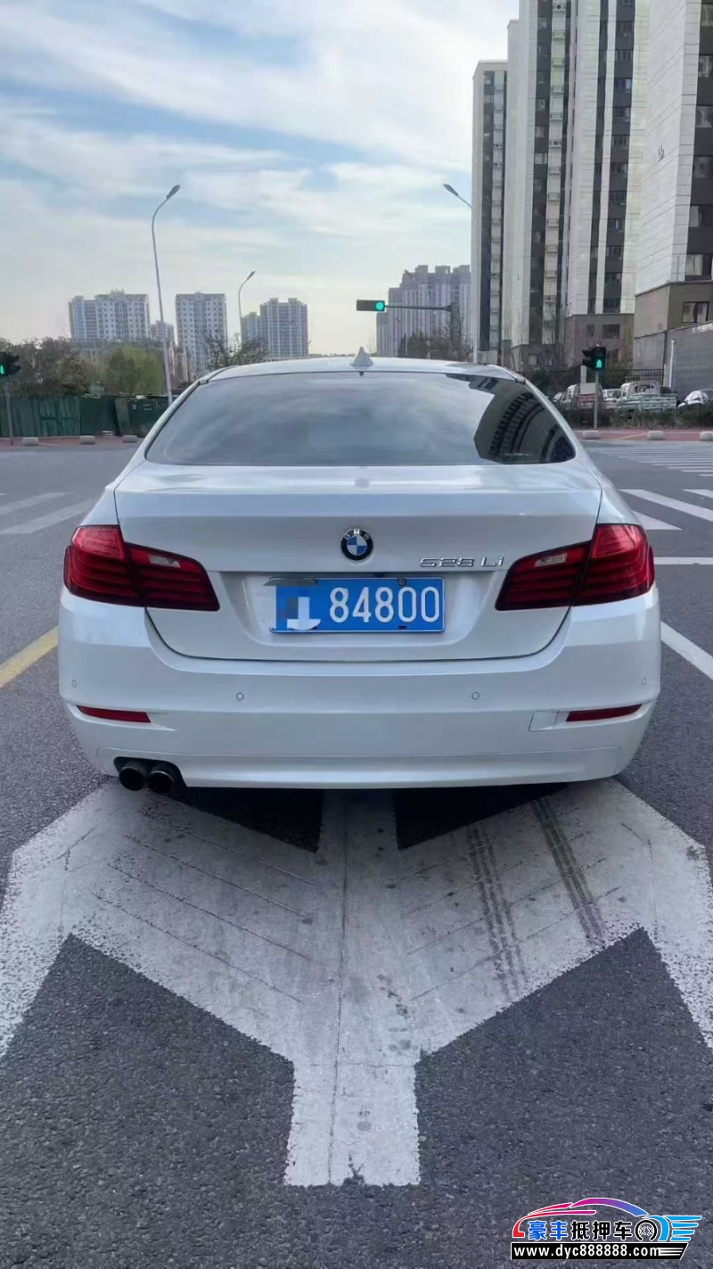 15年宝马5系轿车抵押车出售