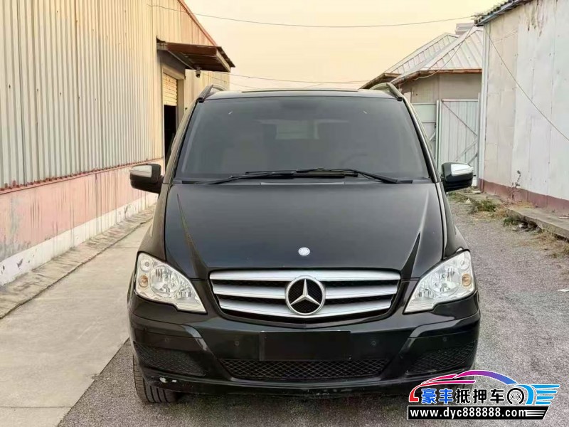 抵押车出售16年奔驰唯雅诺MPV